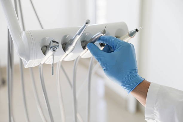 Professional Tooth Extraction technician working in Central High, OK
